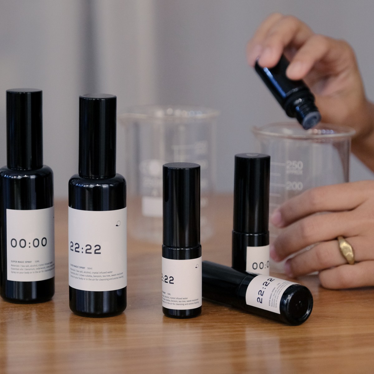 ❙ 品牌介紹 ❙ 土星飯糰－雜學派的香氣實驗者，化無形為無限可能性